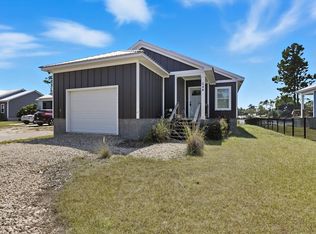 246 Lake Mc Kissack Ln, Carrabelle, FL 32322