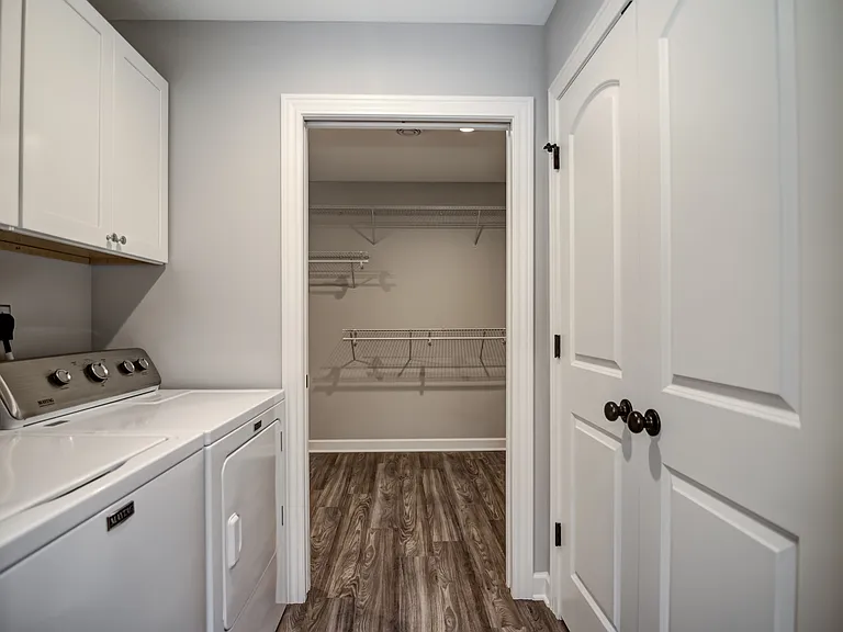 1624B Gunston Dr — Photo 29