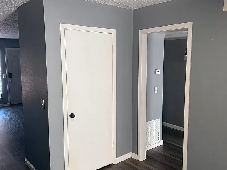 DW Lawton has freshly renovated apartments available now — Photo 5