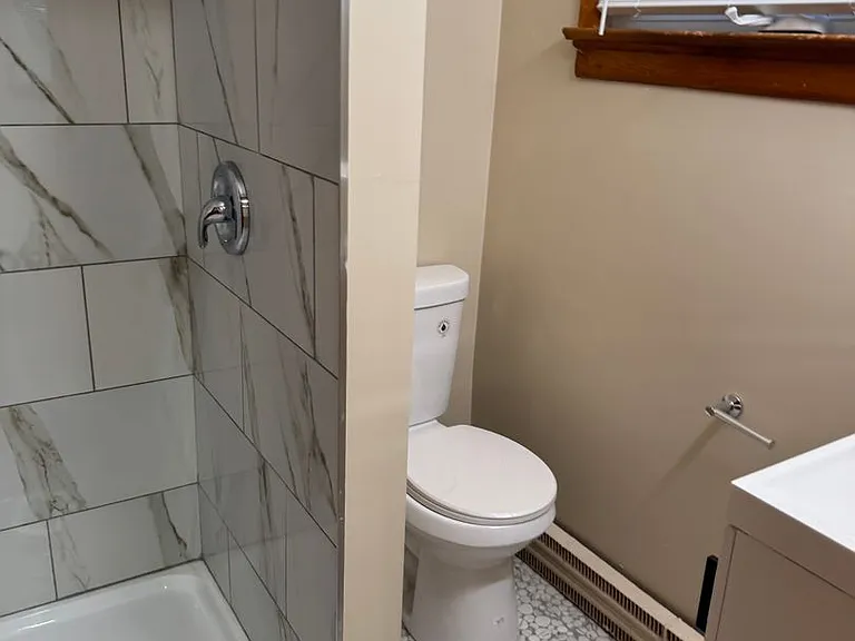 1035 Ridge Ave — Photo 40