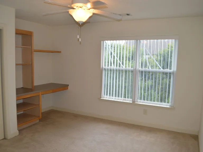 833 Harts Cove Way — Photo 8