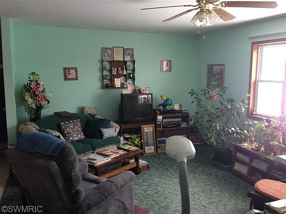 2nd image of 1794 N 100th Ave