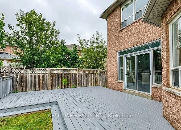 1455 Liverpool St — Photo 23