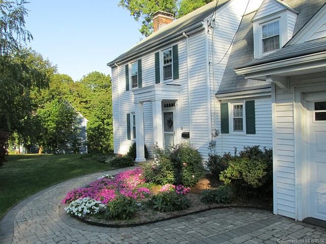 Beautiful stone driveway an...