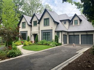 220 Harbor St, Glencoe, IL 60022