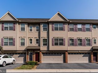 6315 Creekbend Dr, Mechanicsburg, PA 17050