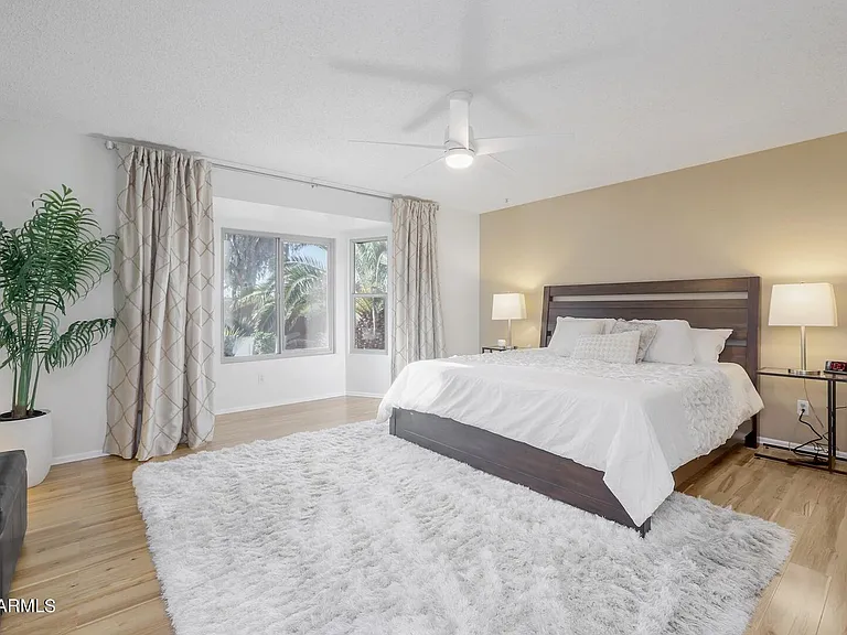 6001 E Monte Cristo Ave — Photo 15