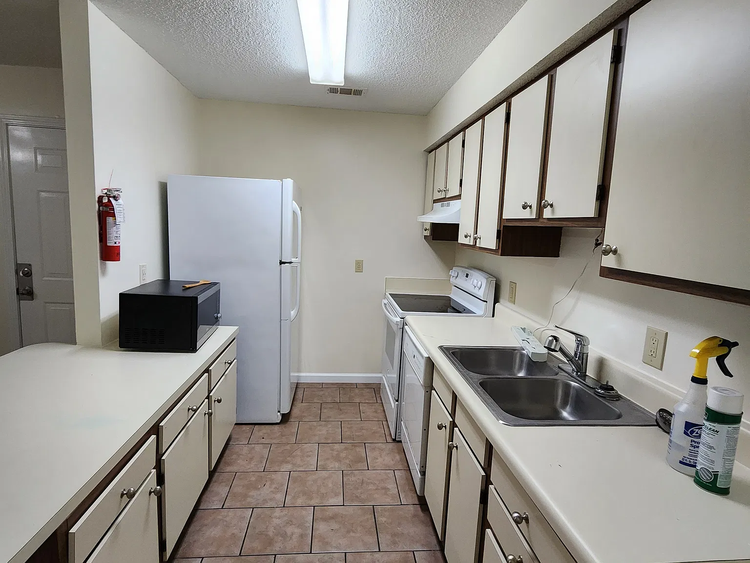 4780 Pontchartrain Dr — Photo 3