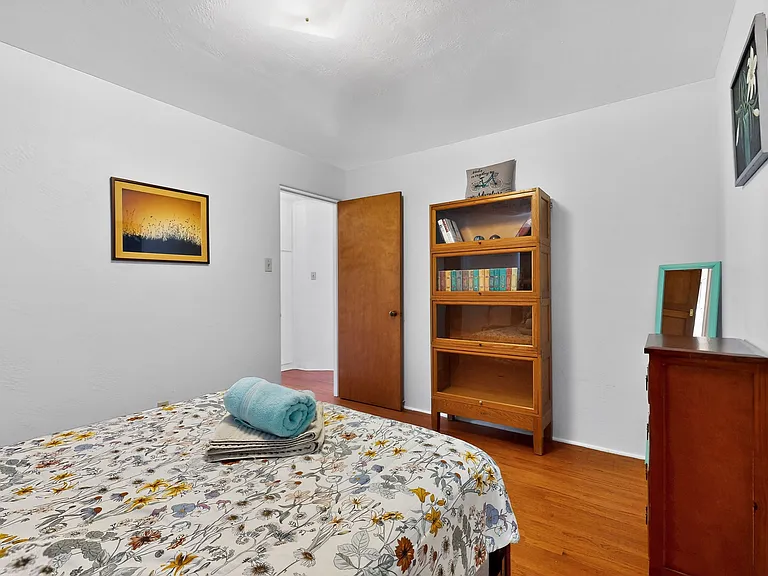 735 Jefferson St NE — Photo 15