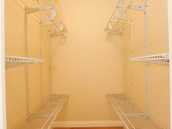 5th image of 747 10th Ave APT 26F
