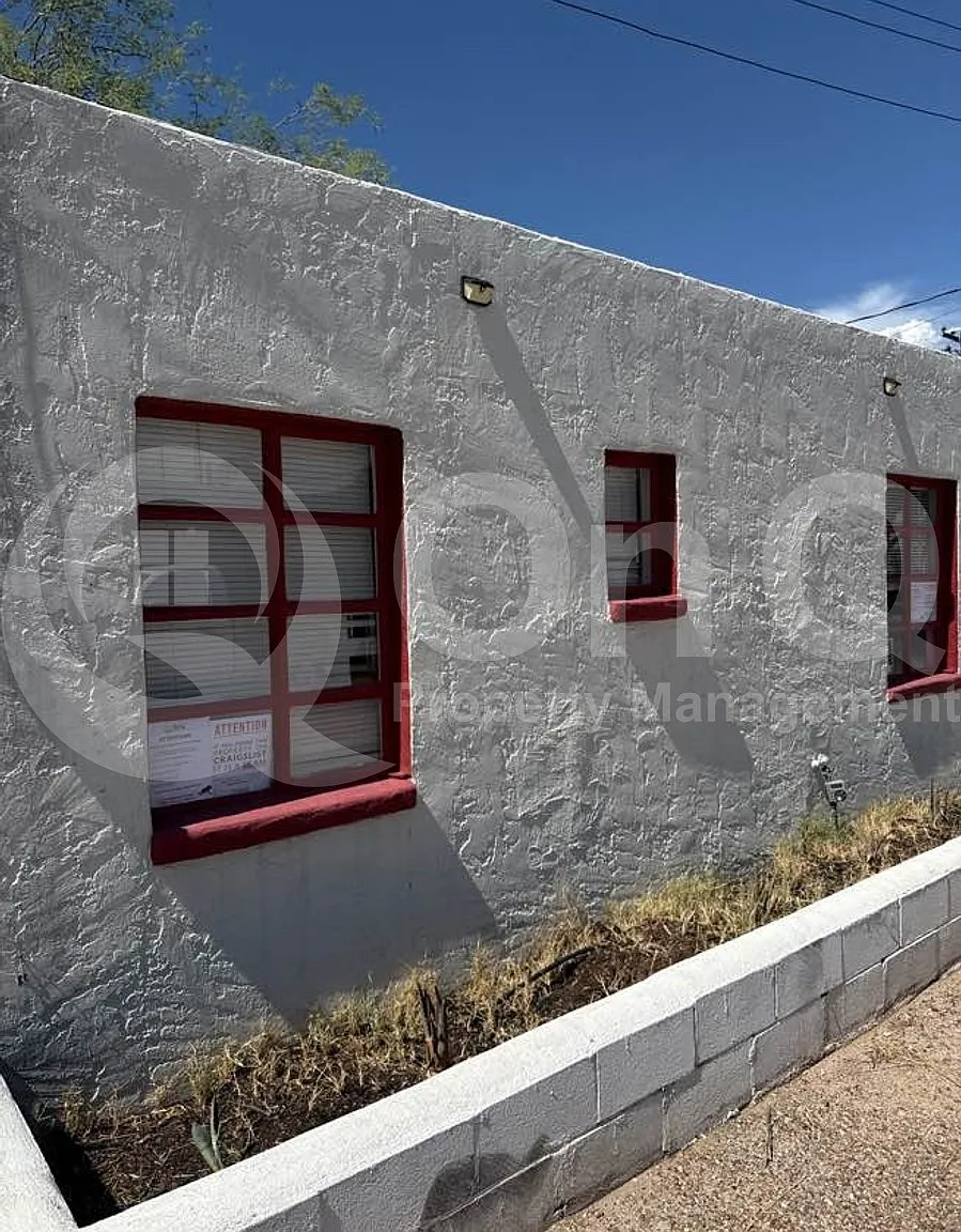 Studio, 1.0 bath, 1120 sqft, $550 — Photo 2