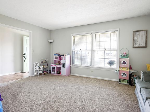 5th image of 2904 Chimney Rock Ln