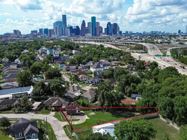 2501 Ideal St, Houston, TX 77009