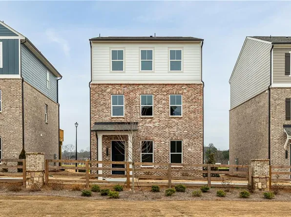 3555 Tristens Cove Walk, Loganville, GA 30052