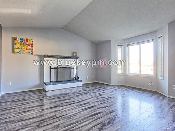 5th image of 13417 NE 77th St