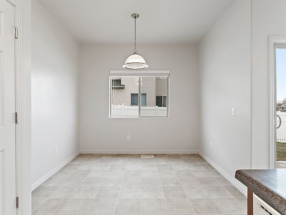 5th image of 2162 N 2040th St W