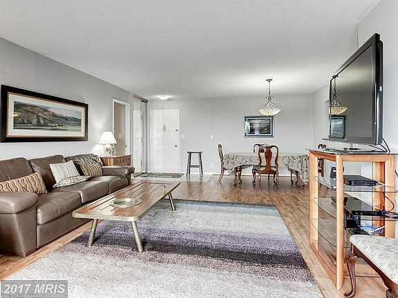 5th image of 8350 Greensboro Dr APT 1005