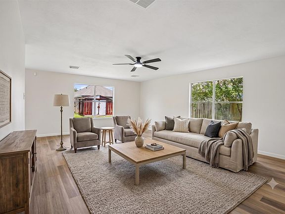 4th image of 4419 Crossvine Avenue