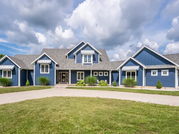 155 Cedar Springs Avenue, Kissee Mills, MO 65680