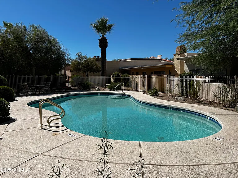 37212 N Tranquil Trl #18 — Photo 30