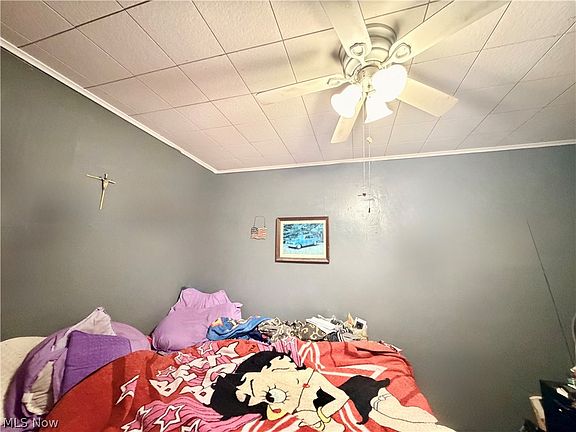 4th image of 3345 Elyria Ave