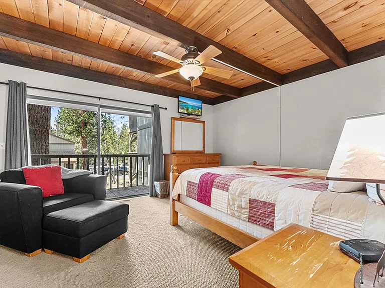 1001 Commonwealth Dr #207 — Photo 11