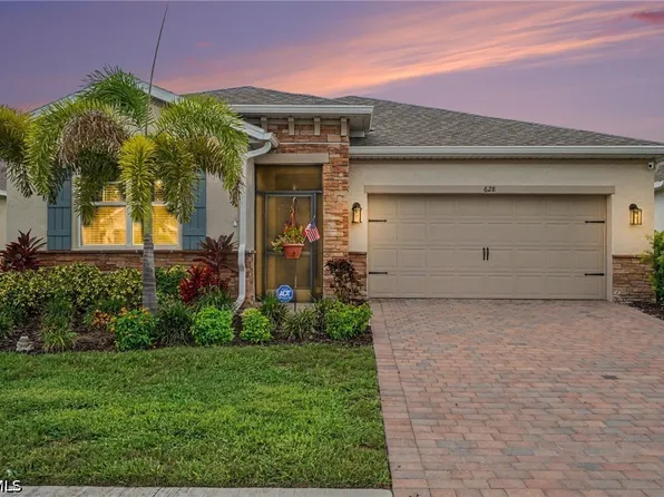 628 Parkshore Lake Ave, Cape Coral, FL 33993