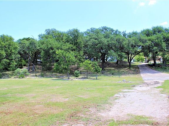 2nd image of 25217 Lakeview Dr