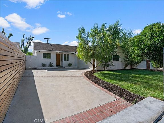 3rd image of 5141 Don Pio Dr