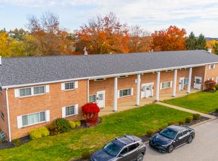 319 Johnet Dr #2, Saint Clairsville, OH 43950