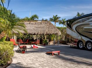 13606 Snapper Ln, Naples, FL 34114