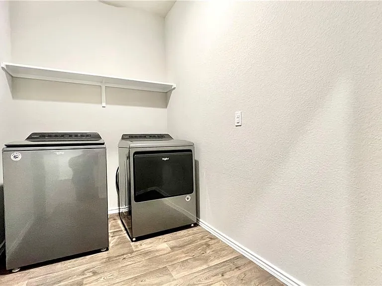 5913 Shanjia Dr — Photo 21