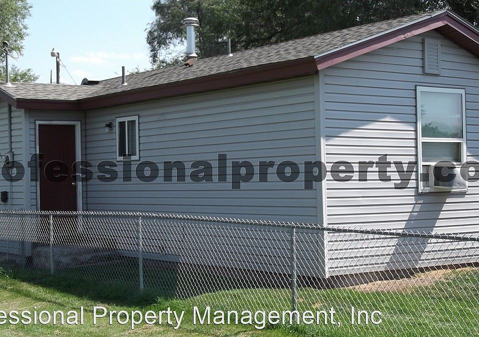 1st image of 610 Lafray Ln