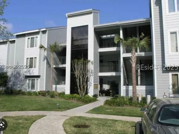 71 Skull Creek Dr #102D, Hilton Head Island, SC 29926