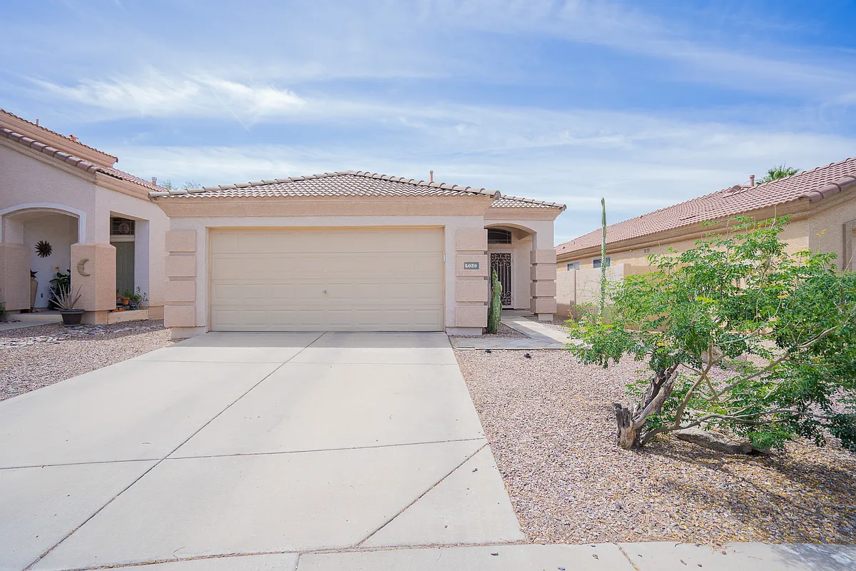 1-2_04242026 - 5039 E Lucia Dr