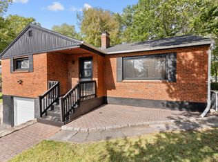 3 Saville St, Windsor, CT 06095