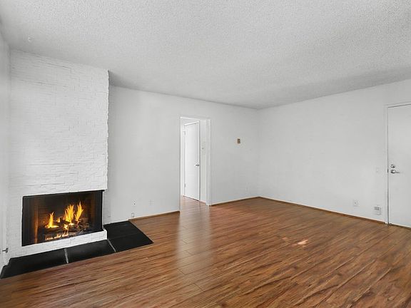 2nd image of 1552 Armacost Ave APT 9