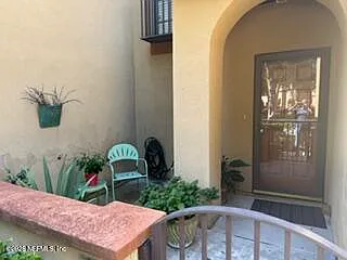 2 bed, 2.5 bath, 1456 sqft, $1,850 — Photo 3
