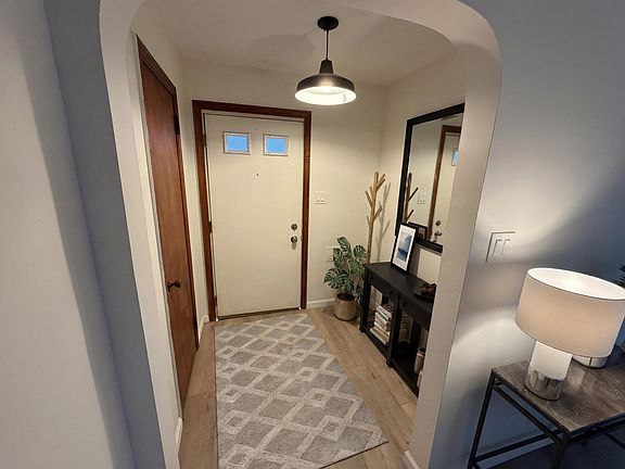 2nd image of 2808 Cain St #1A