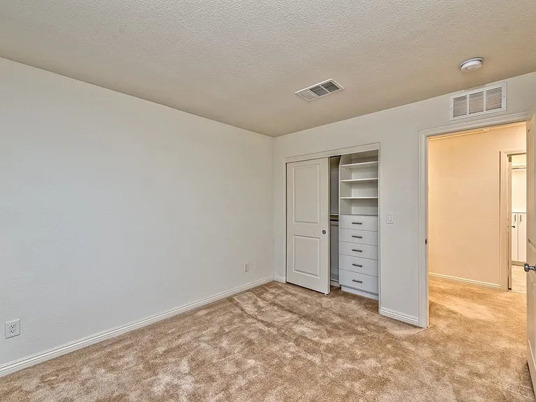 863 Elmstone Pl — Photo 8