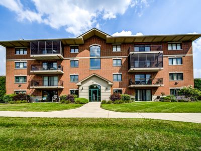 6840 Winding Trl #401, Oak Forest, IL, 60452