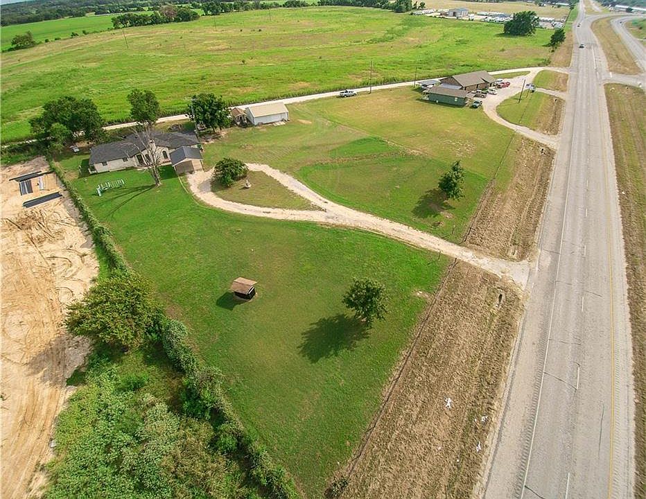 1st image of 17895 S Us Highway 377