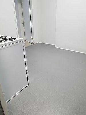 3rd image of 537 W 49th St #1A