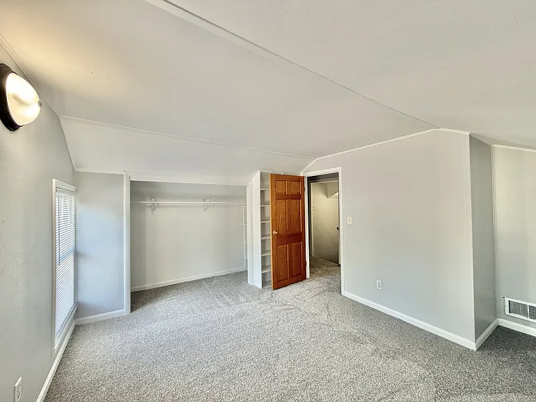 330 Lincoln St #1 — Photo 15