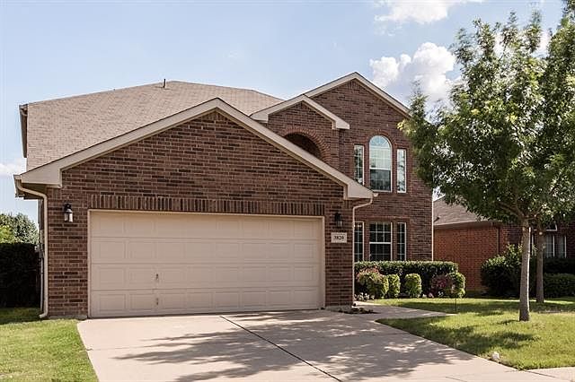 1st image of 3820 Cedar Falls Dr