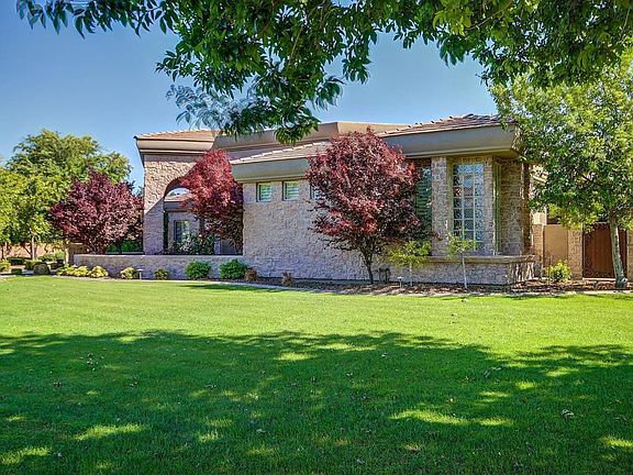 2nd image of 2887 E Palo Verde Ct