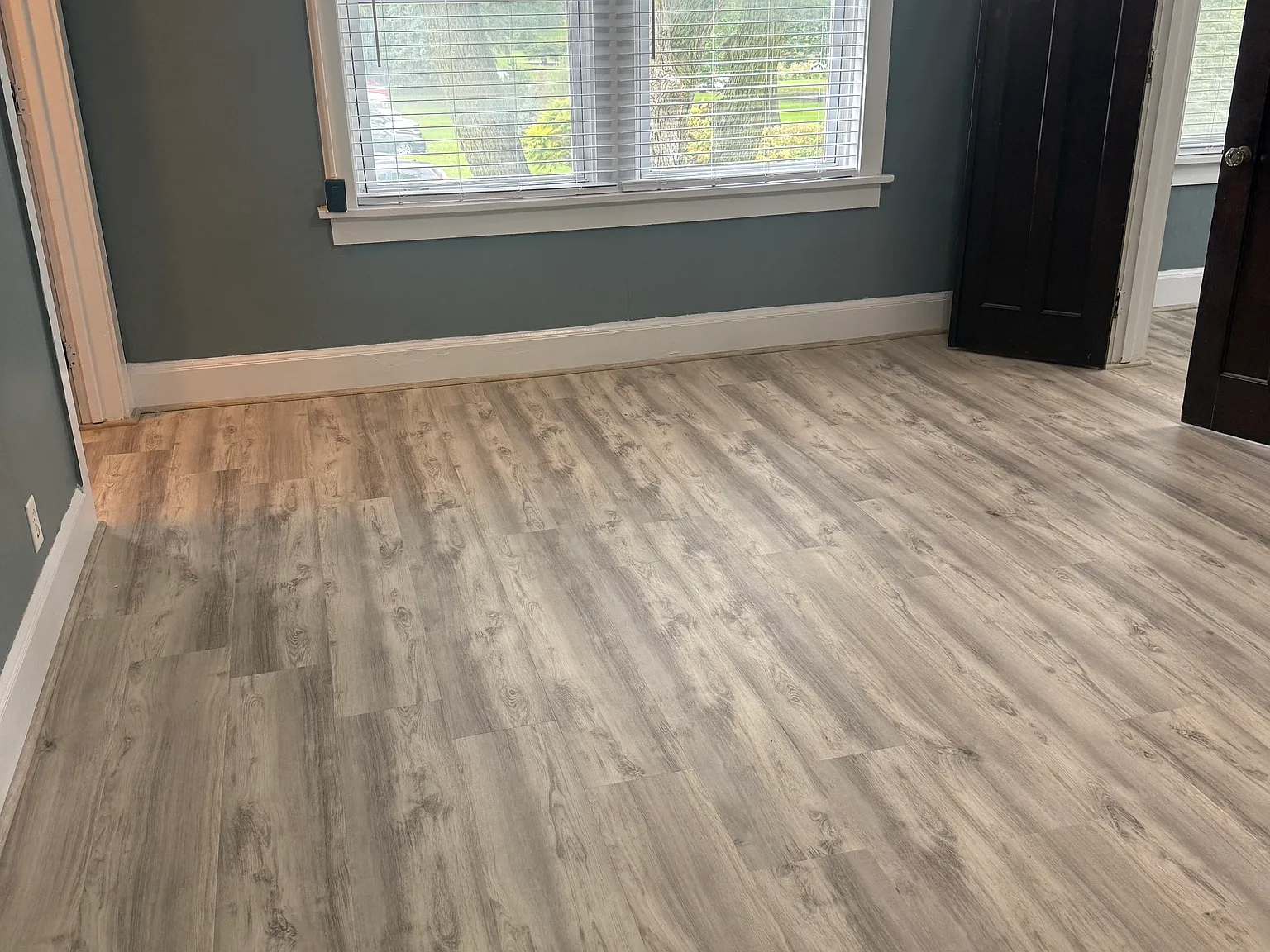 2 bed, 724 sqft, $850 — Photo 2