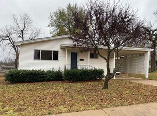 106 E Wood St, Drumright, OK 74030