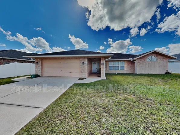 1423 La Casita St, Deltona, FL 32725