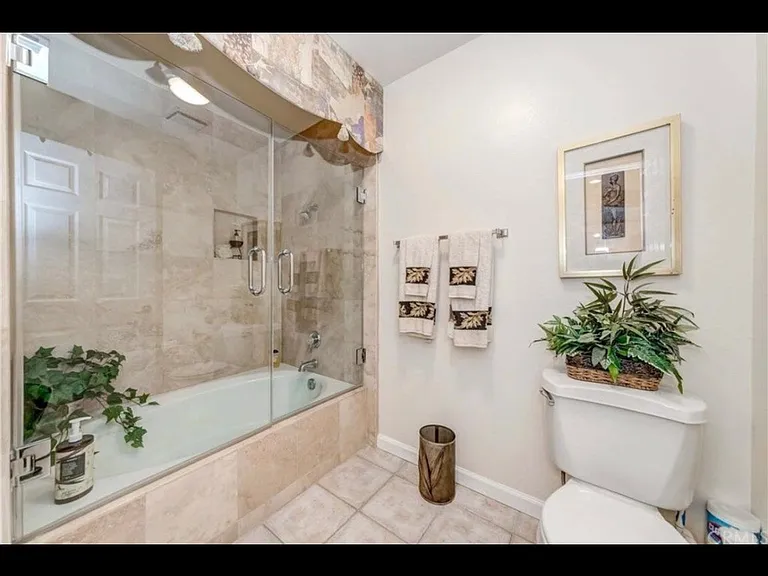 1308 Paseo Gracia — Photo 4